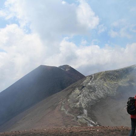 Vila Rifugio Il Ginepro Dell'Etna Linguaglossa Exteriér fotografie